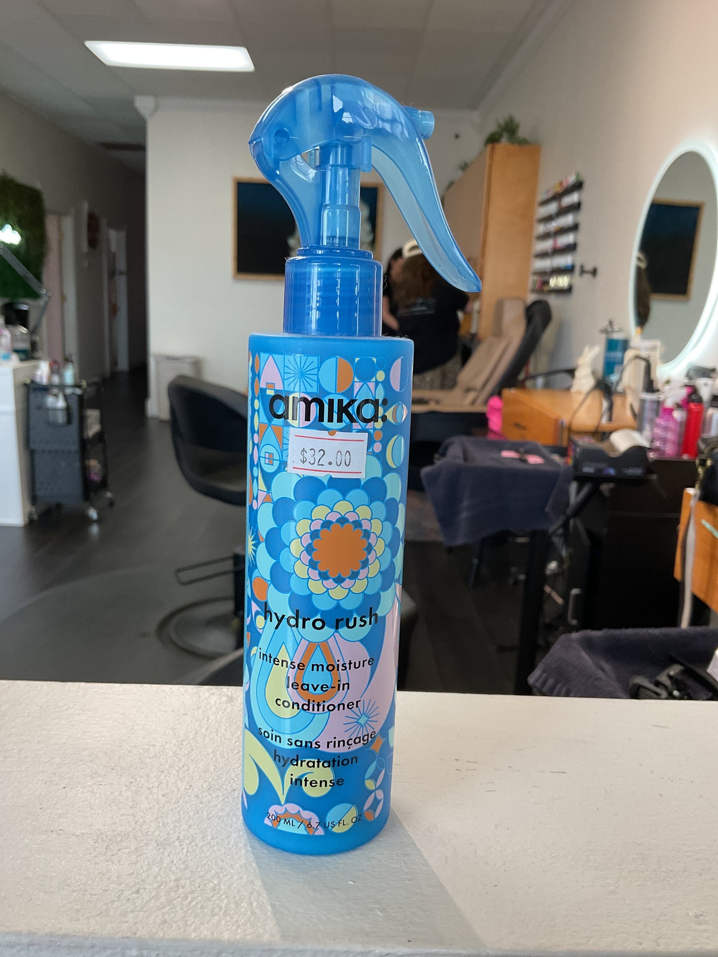 Amika hydrorush intense moisture leave in