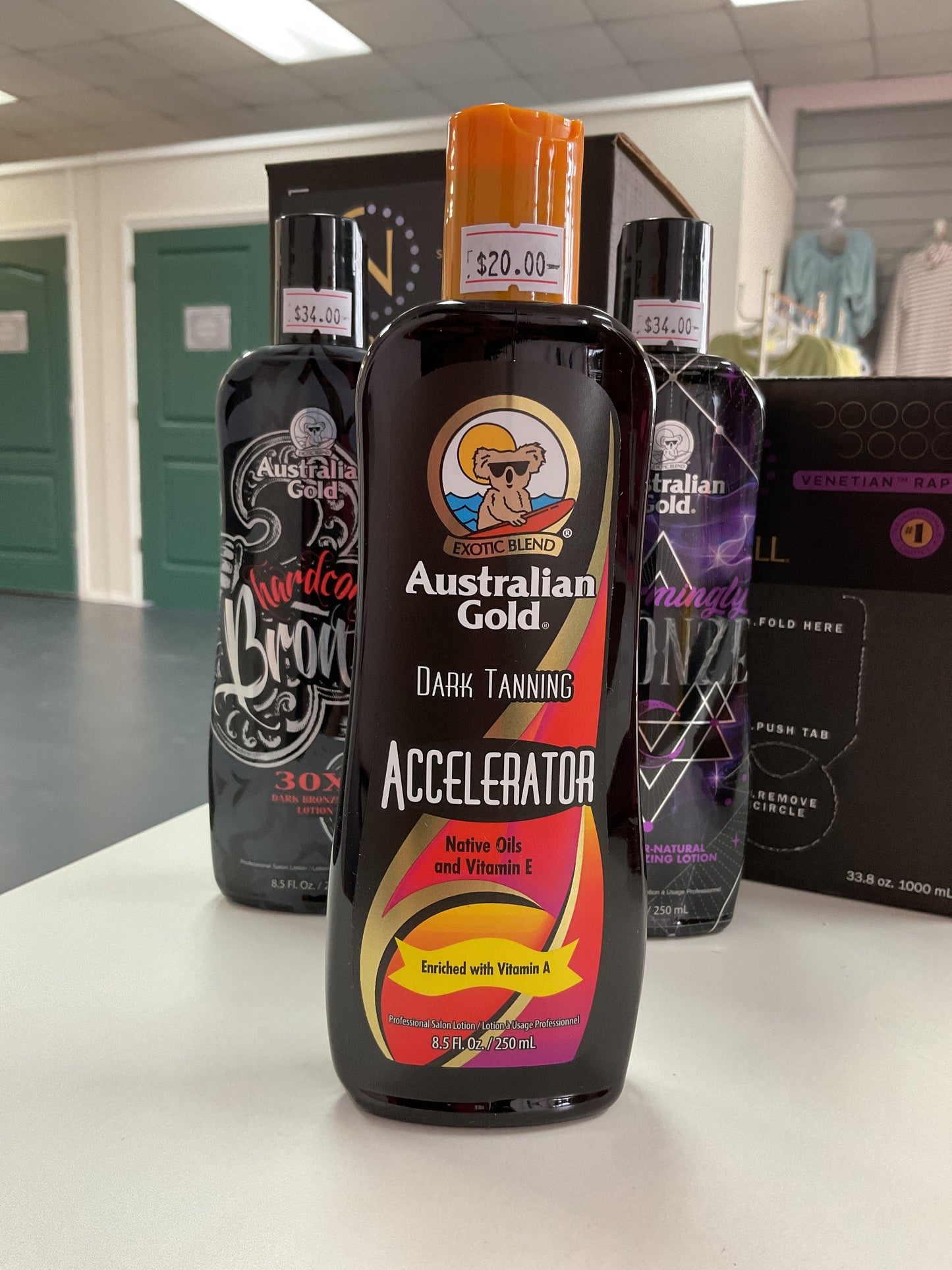 Australian Gold dark tanning accelerator