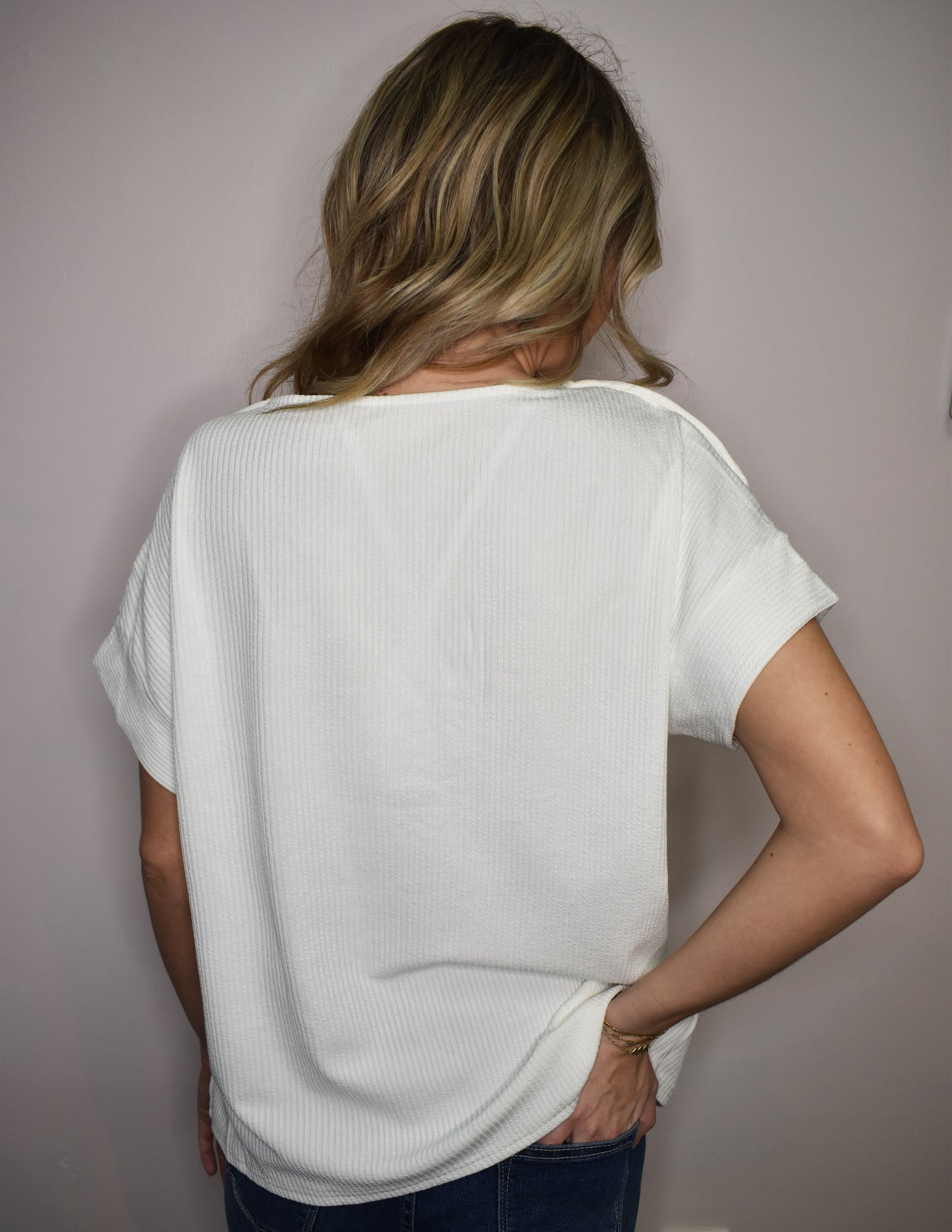 White Ribbed texture buttons shoulder top