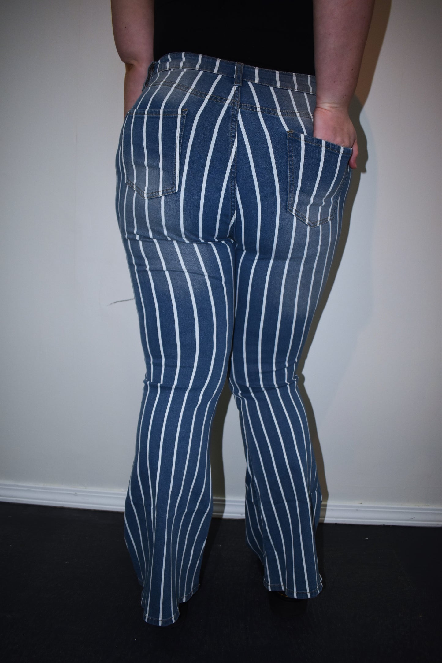 Vertical striped ripped Flare Jeans